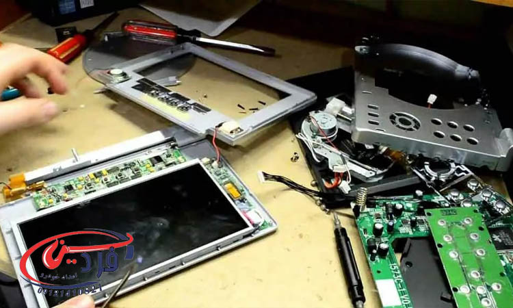 تعمیر مانیتور خودرو