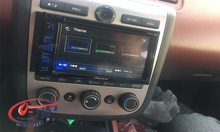 مراحل تعمیر مانیتور خودرو